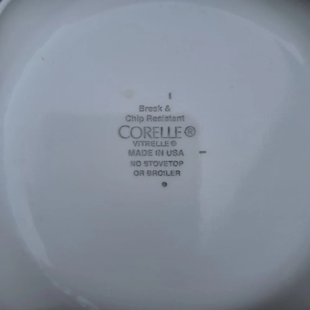 CORELLE SQUARE SOUP CEREAL BOWLS RED FERN RIM‎ 6 3/8 